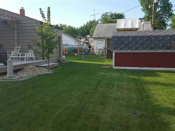 5th image of 836 Greenview Ave