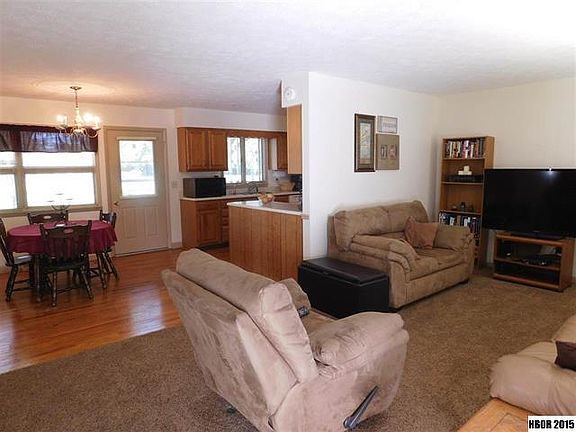 4th image of 481 Melmore St