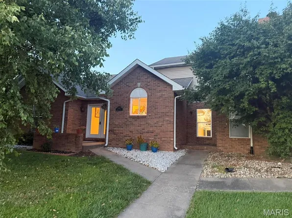 1003 Angela Ct, Jerseyville, IL 62052