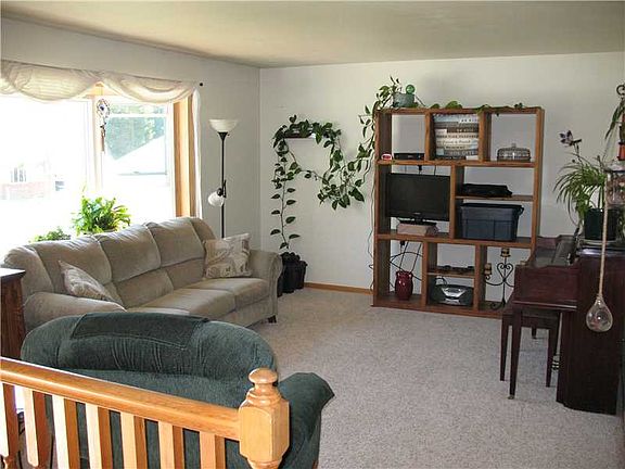 2nd image of 904 N 18th St