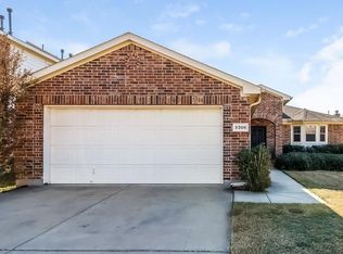 3308 Friendsway Ct, Fort Worth, TX 76137