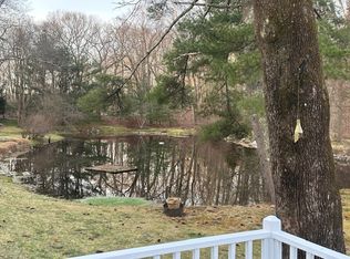 560 1/2 Rock Rimmon Rd, Stamford, CT 06903