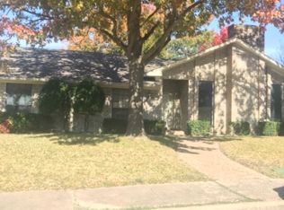 10223 Lawler Rd, Dallas, TX 75243
