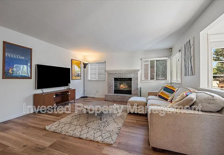 7291 Palisade Dr — Photo 16