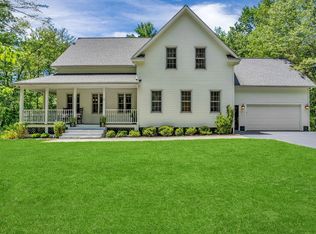 22 Carlisle Rd, Acton, MA 01720