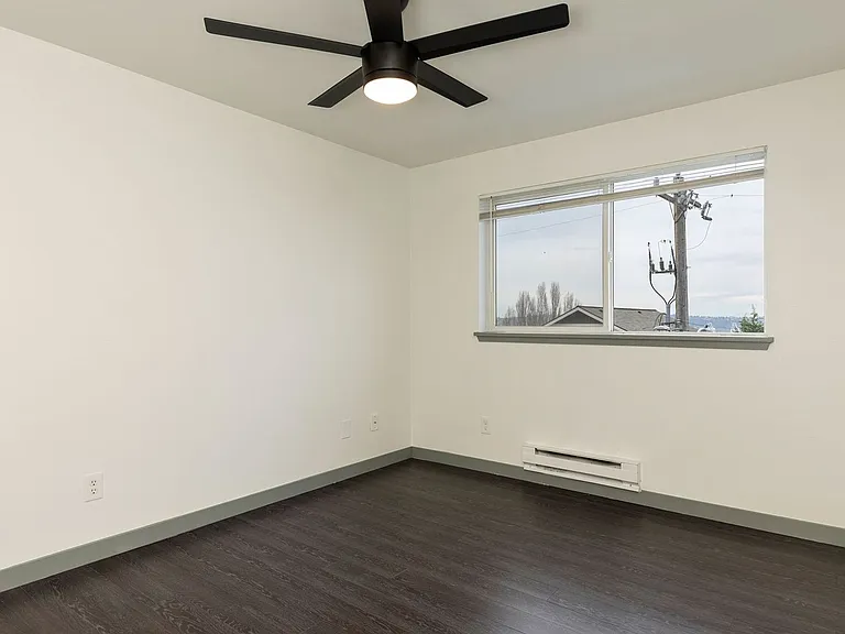 Seattle View Apartments — Photo 38