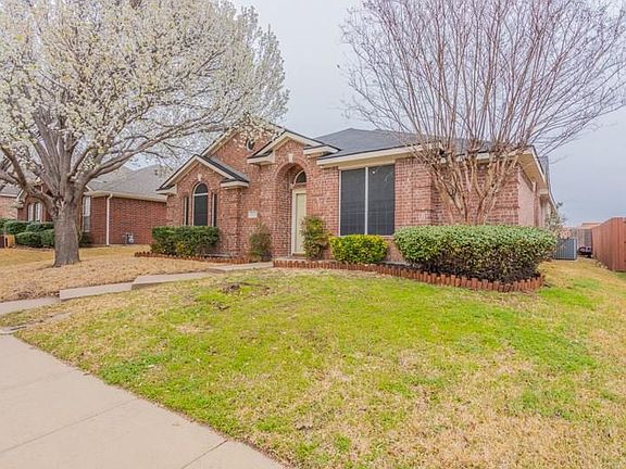 2nd image of 1633 Nightingale Dr