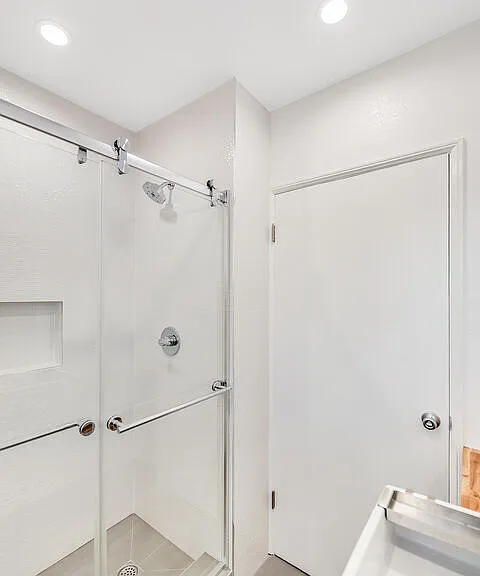 1655 Malcolm Ave #1/2 — Photo 22