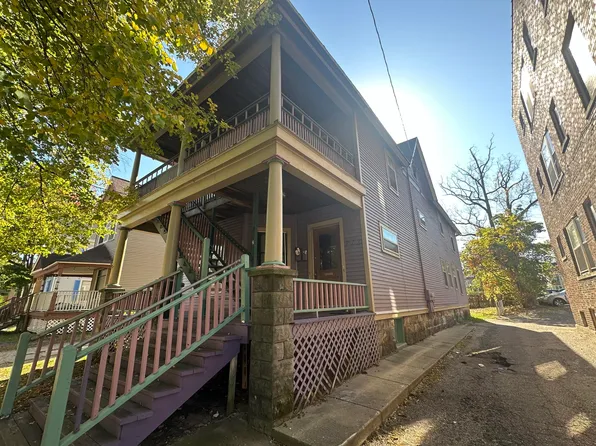 743 Academy St, Kalamazoo, MI 49007