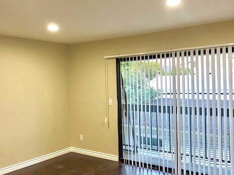 511 E Palmer Ave #14 — Photo 2