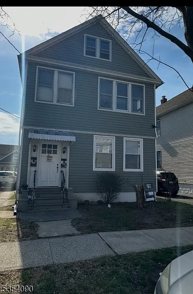 201 W 16th St