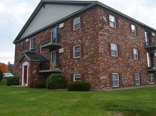 4 Mountain Ash Ln APT 224, Goffstown, NH 03045