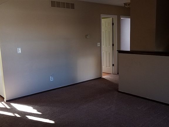 2nd image of 3417 Shea Ct