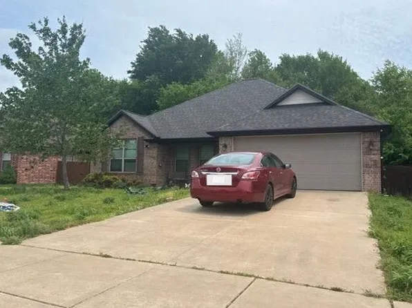 3779 Serene St, Springdale, AR 72764