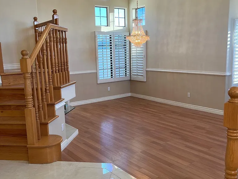 5545 W Wethersfield Dr — Photo 9