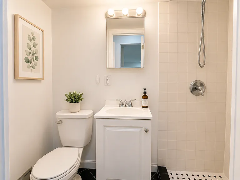 8 Rivington St #45 — Photo 8