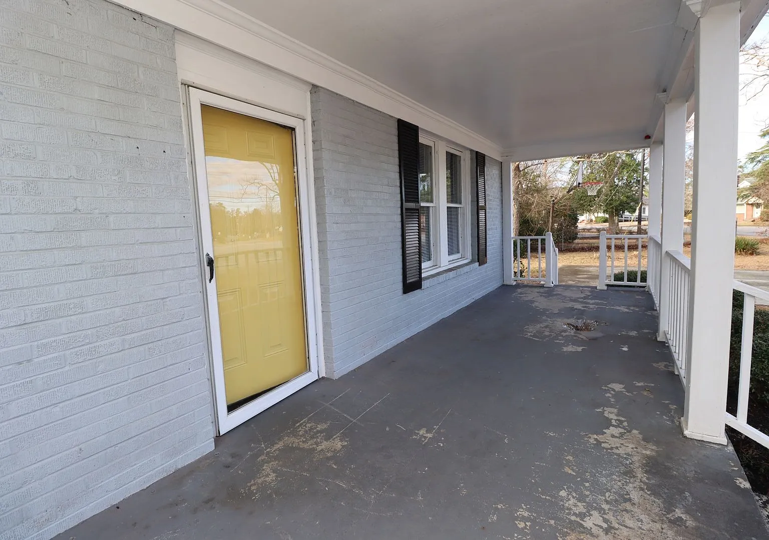 3 Bedroom 2 Bathroom House for Rent — Photo 3
