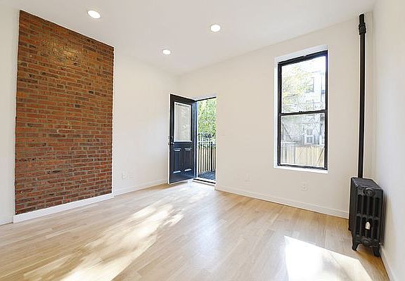 4th image of 642 President St APT 1L