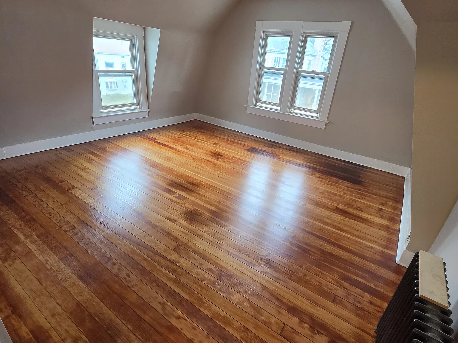 3 bed, 1.5 bath, 1600 sqft, $1,875 — Photo 3