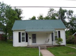 356 Lake Ave, Lebanon, KY 40033