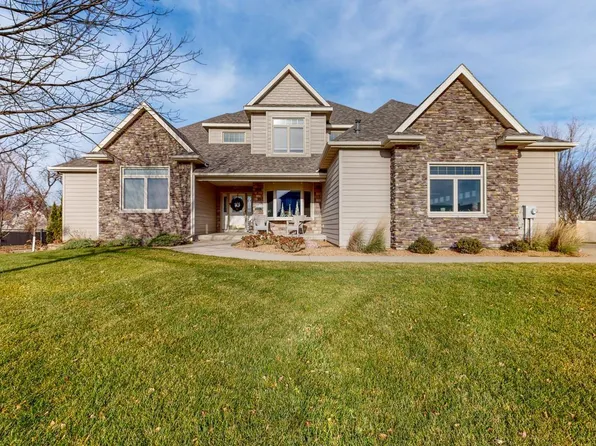 101 Prairie Stone Ct SE, Stewartville, MN 55976