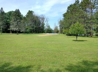 6916 E Millerton Rd, Fountain, MI 49410