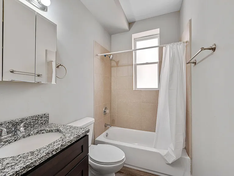 4145 S Michigan Ave #2 — Photo 10