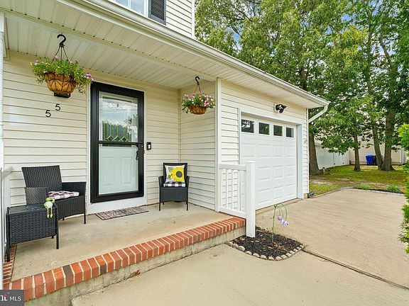 2nd image of 55 Cedar Dr