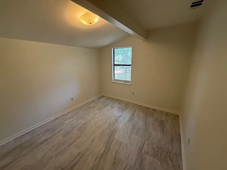 13824 Joan Dr — Photo 8
