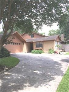 8050 Pine Falls Dr, Houston, TX, 77095