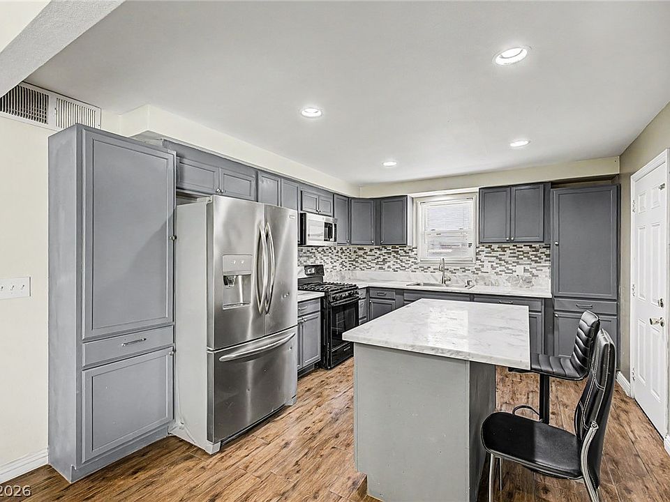 1st image of 5137 Del Monte Ave