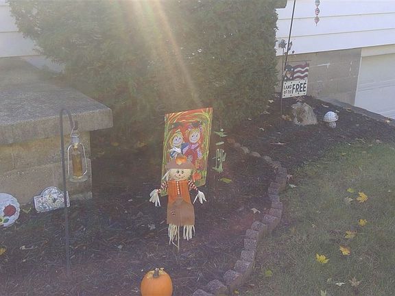 2nd image of 3215 Berwyn Ln