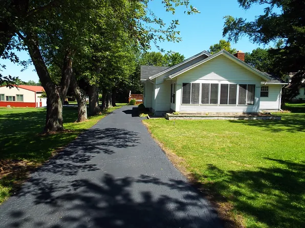 4384 E Patterson Rd, Dayton, OH 45430