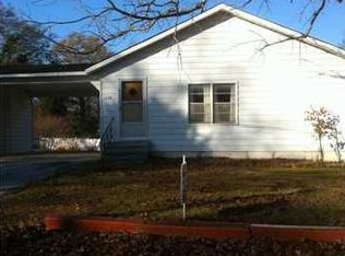 1137 Lake Dr SE, Birmingham, AL 35022