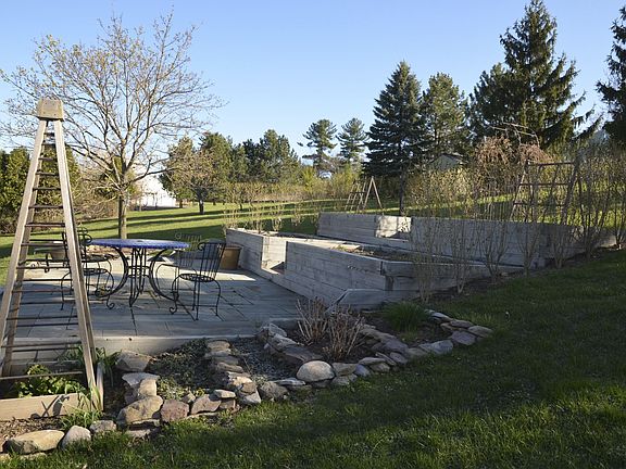 5th image of 7840 Karakul Ln