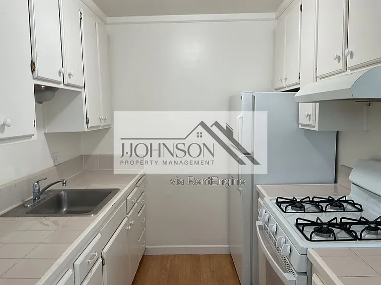 1536 Lincoln Blvd #B — Photo 5