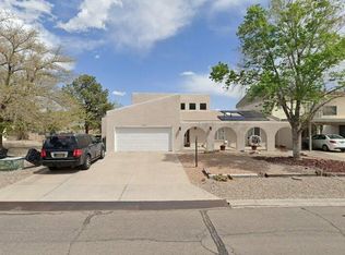 608 Lakeview Cir SE, Rio Rancho, NM 87124