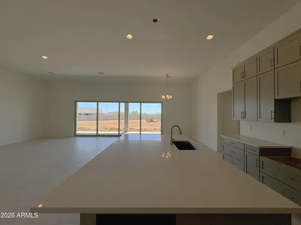 9545 W LIMESTONE MOUNTAIN Drive, Casa Grande, AZ 85194