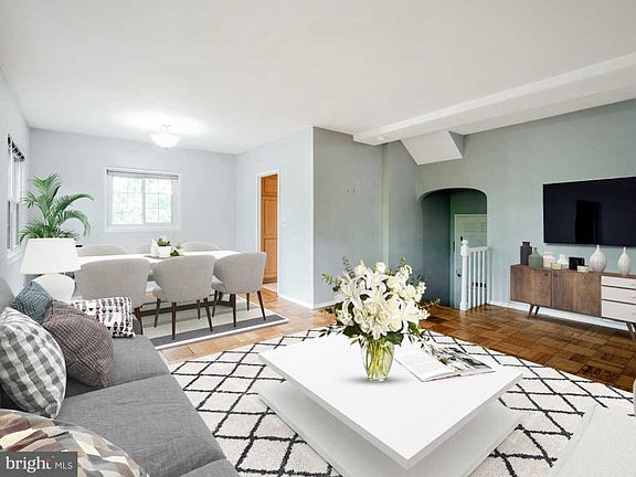 4th image of 3488 Martha Custis Dr