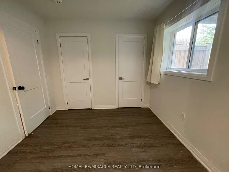 51 Sparrow Ave #20 — Photo 7
