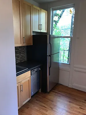 Rented by Flatiron Real Estate Advisors LLC | media 6