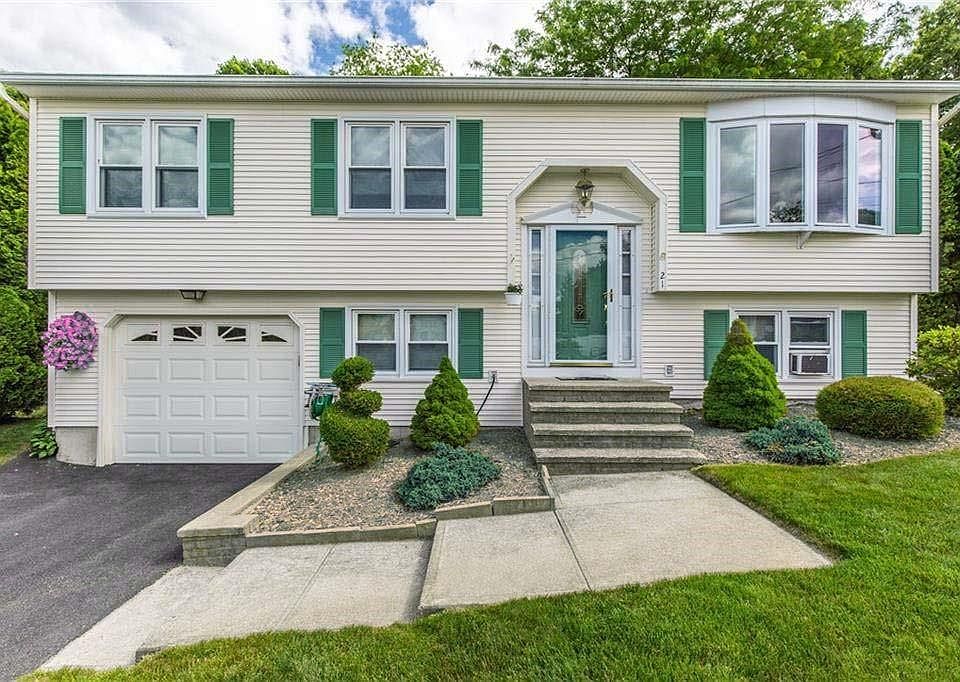 1st image of 21 Camille Dr
