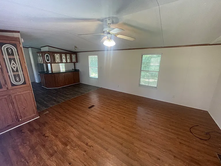 303 Tabor Woods Rd — Photo 8