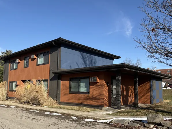 Sassafras Apartments, 508 E Cottage Grove Ave #8d510cd2a, Bloomington, IN 47408