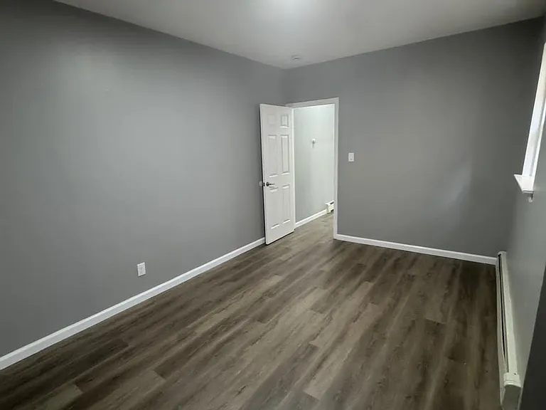 69 Gaston Ave #1LEFT — Photo 11