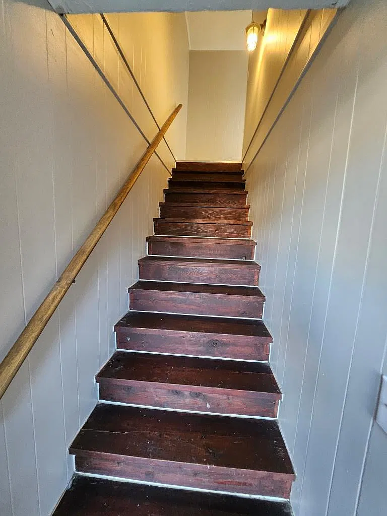 2 bed, 885 sqft, $949 — Photo 4