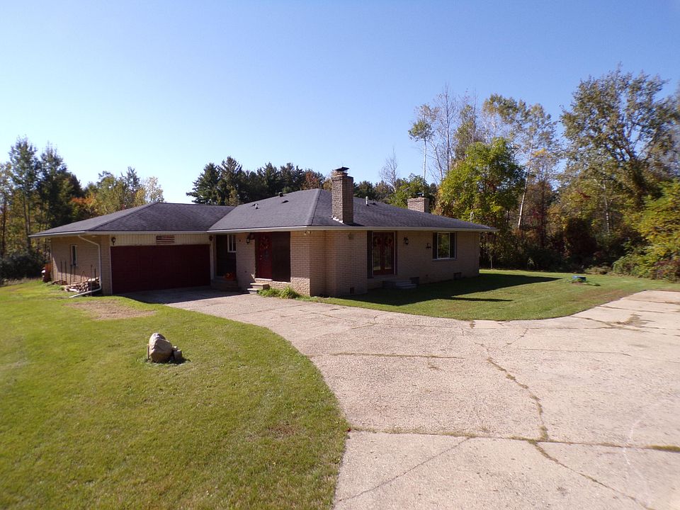 1st image of 3912 English Rd