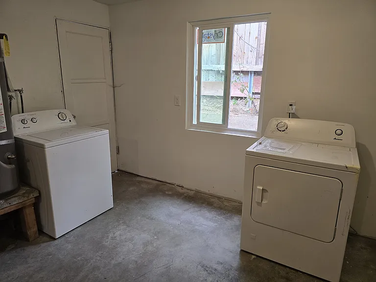 2688 Lake Ave #2690 — Photo 23