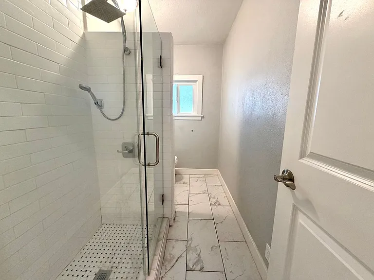 3056 Crescent Way — Photo 13