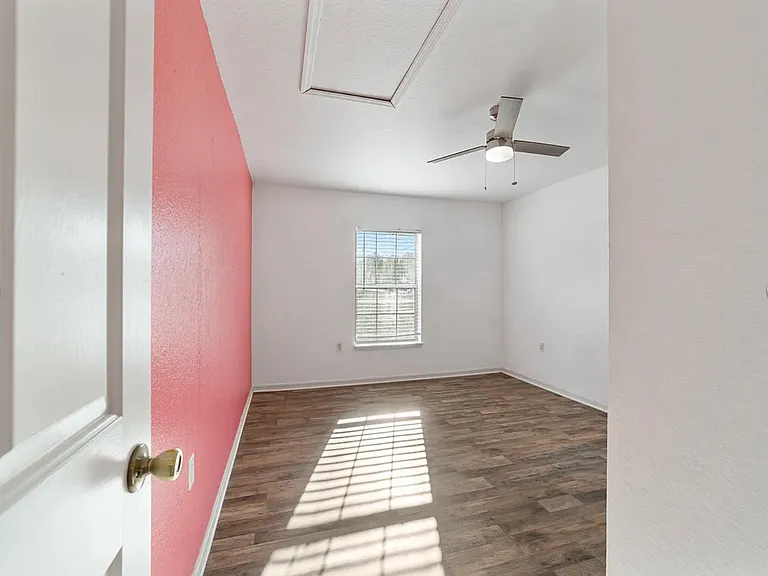 6930 Bahia Rd — Photo 18